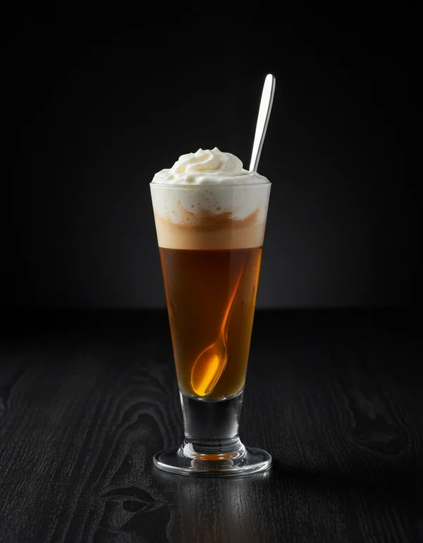 Amaretto Tea